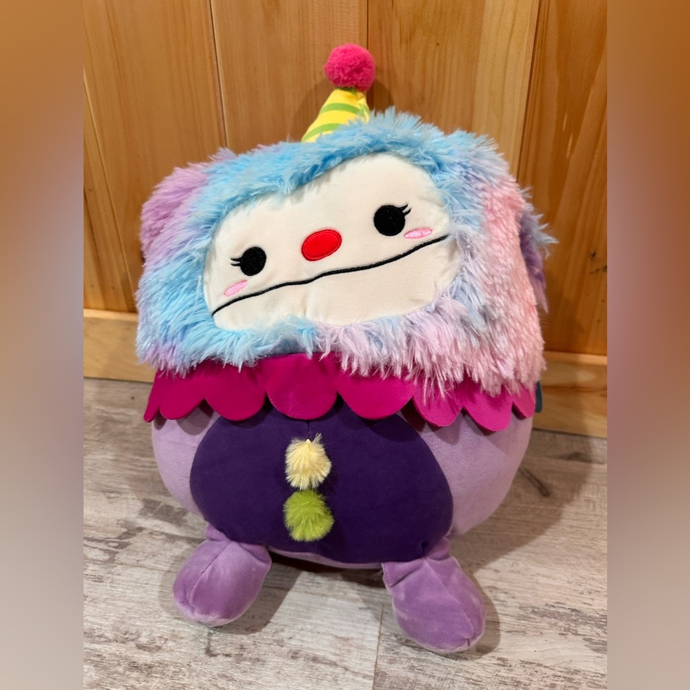 Yekaterina RARE Squishmallow! 🤡
